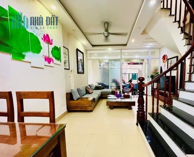 Bán nhà Phố KHƯƠNG TRUNG, diện tích 42m2, 4 tầng, giá 4,85 tỷ