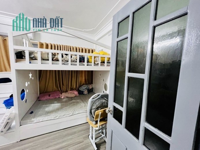 MESSI NHÀ ĐÊ LA THÀNH 35M2 X 4 TẦNG, NGÕ RỘNG, THÔNG TỨ TUNG, TRUNG TÂM ĐỐNG ĐA, 4.5 TỶ LH