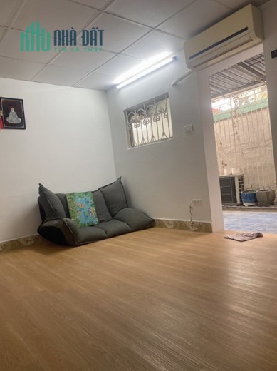 Bán nhà Đê La Thành, 45m2 x 5T, ngõ thông tứ tung, 5 tỷ, lh 0966037496