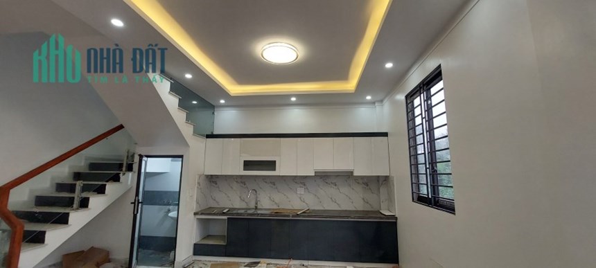 Bán 3 căn nhà giá rẻ chỉ 1.35 tỉ nhà 2.5 tầng 2 pn tại Bắc Sơn An Dương ven KCN