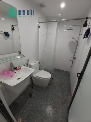 BÁN NHÀ ĐÊ LA THÀNH THÔNG HÀO NAM 35M2 X 4 TẦNG, NGÕ RỘNG, THÔNG TỨ PHÍA, 2 THOÁNG, NHỈNH 5 TỶ, LH
