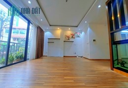 BÁN NHÀ ĐÊ LA THÀNH 39M2 X 4 TÀNG, NGÕ BA GÁC, NGÕ THÔNG TỨ PHÍA, NHỈNH 4 TỶ LH 0966037496