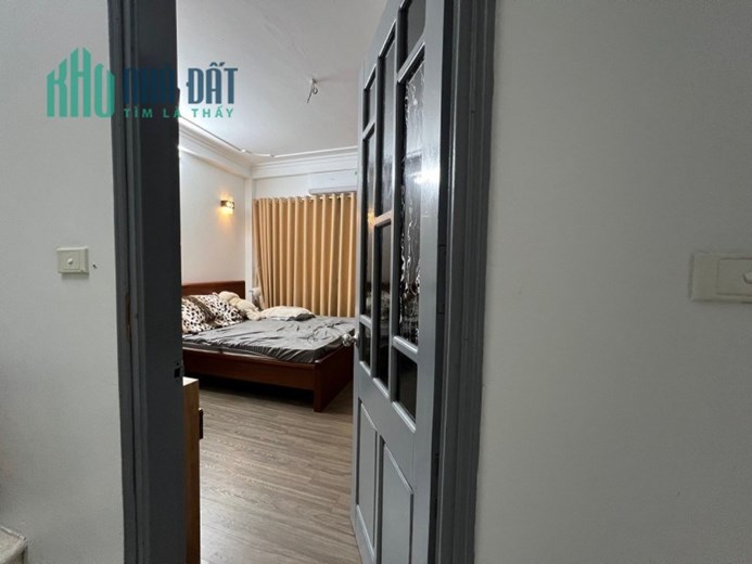 NHÀ ĐẸP Ở LUÔN LA THÀNH 37M2 x 4T - FULL NỘI THẤT - NGÕ THÔNG - KINH DOANH NHỎ NHỈNH 5 TỶ LH