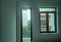 BÁN NHÀ ĐÊ LA THÀNH 38M2 X 4 TÀNG, NGÕ THÔNG TỨ TUNG, 2 THOÁNG, 4.5 TỶ LH 0966037496