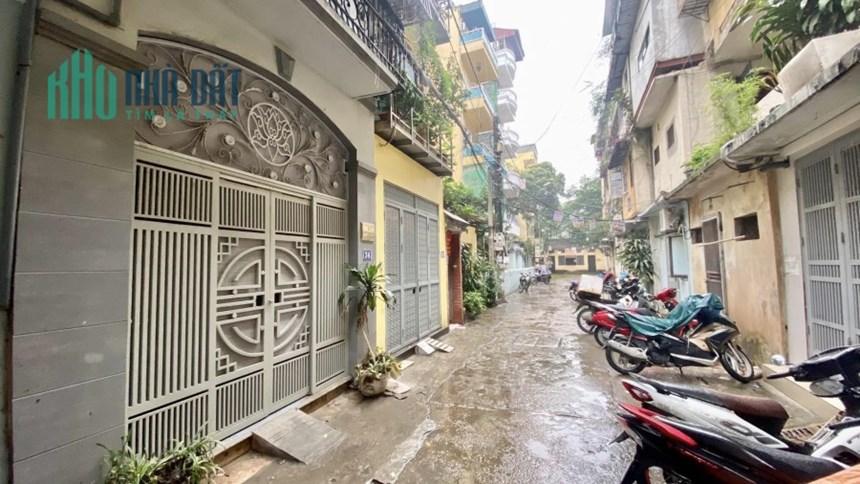 BÁN NHÀ PHẠM NGỌC THẠCH, PHÂN LÔ, Ô TÔ, 45M2 5 TẦNG, GIÁ 7.5 TỶ