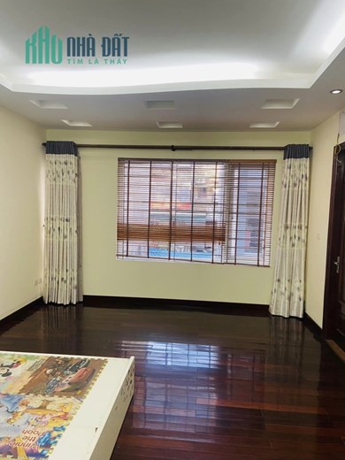 BÁN NHÀ HOÀNG CẦU, HAI THOÁNG, 10M Ô TÔ TRÁNH, 45M2 4T MT6.5M, GIÁ 5 TỶ