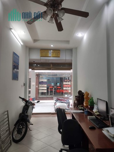 Bán nhà phố Cát Linh, thông Hào Nam, ô tô tránh, kinh doanh, 40m, 5 tầng, 8 tỷ.