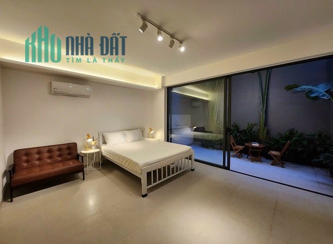 BÁN TÒA NHÀ CHDV MỚI 100% TẠI QUẬN 7 - 100 PHÒNG, DT 450 TR/THÁNG GIÁ 53 TỶ