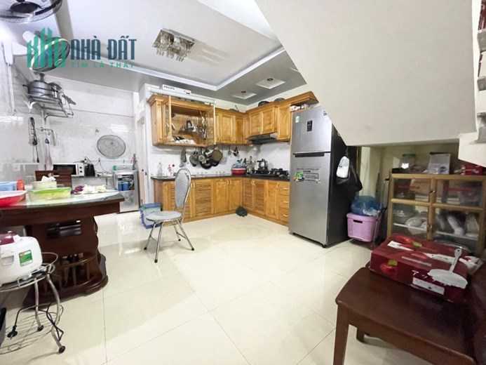 CHO THUÊ NHÀ NGUYỄN BỈNH KHIÊM 3 PHÒNG NGỦ - FULL ĐỒ ĐẸP