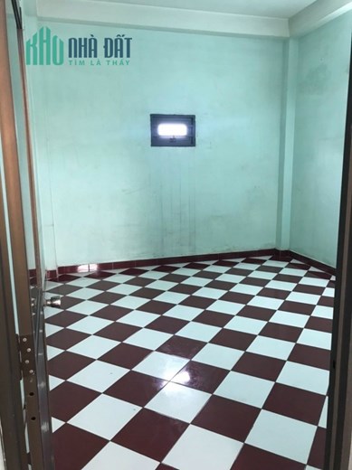 Chính chủ Cho thuê nhà ngay chợ, tại 124 Trần Văn Quang, P10, Quận Tân Bình, TPHCM