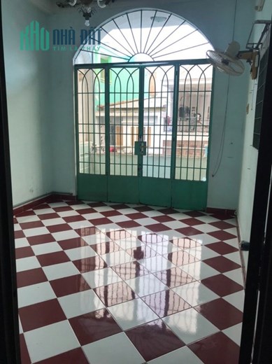 Chính chủ Cho thuê nhà ngay chợ, tại 124 Trần Văn Quang, P10, Quận Tân Bình, TPHCM