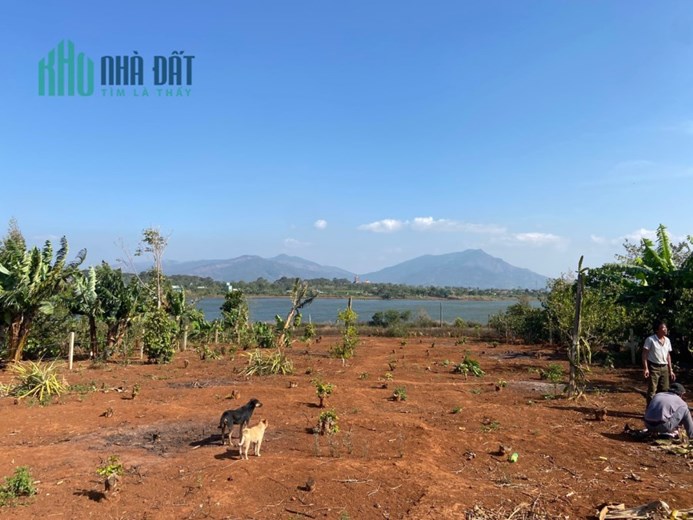 Bán lô đất 20x55 view biển hồ đường 6m Hàn Thuyên, tp.Pleiku