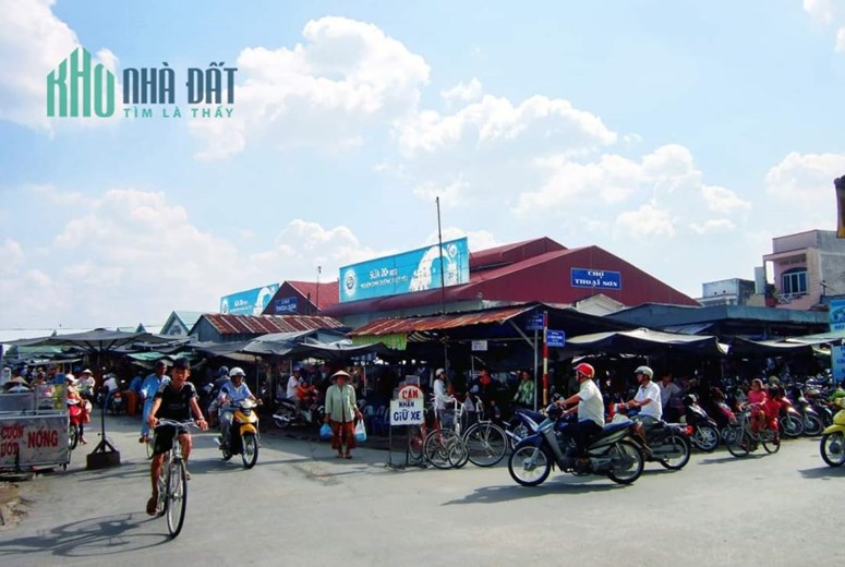 cần bán 3 nền thổ cư đẹp ,mặt tiền đường  Trung Tâm Thị Trấn Núi Sập An Giang