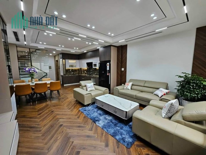 Nhà đẹp Hoàng Sâm 68m2, phân lô, 2 thoáng, gara ô tô,  ô tô tránh, kinh doanh, giá nhỉnh 13 tỷ