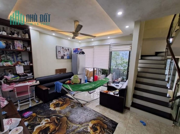 Chỉnh chủ bán căn nhà Xuân La, Tây hồ nước, ngôi nhà đẹp, oto, lô góc, DT rộng lớn, giá chỉ 7.6 tỷ
