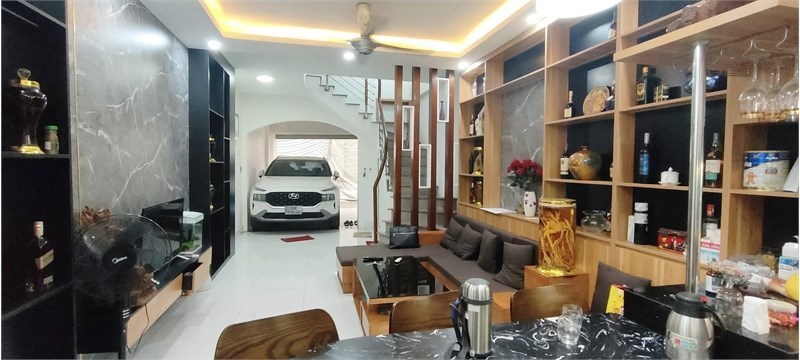 Nguyễn Khánh Toàn SANTA FE vào nhà, 6tầng,50m, giá chỉ hơn 9 tỷ, 0866585090