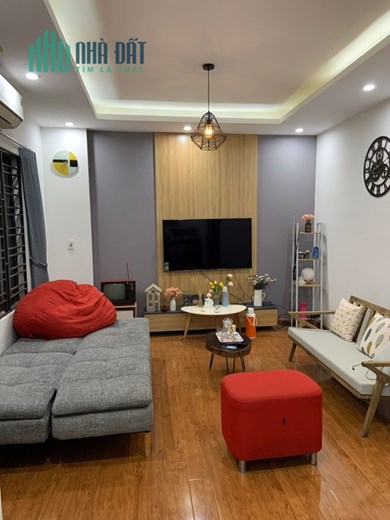 Cực hiếm. Bán nhà Nguyễn Trãi, Thanh Xuân. 33m2 x 5 Tầng. Ô TÔ. 3 MẶT THOÁNG. Nhỉnh 3 Tỷ. 0378230032