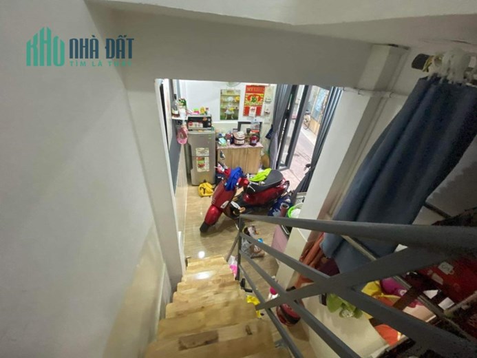 Bán nhà đẹp đường Tân Hòa Đông, Q6, 14m2, 2.5x5.8, 3 tầng, 2PN, giảm còn 1.39 tỷ TL