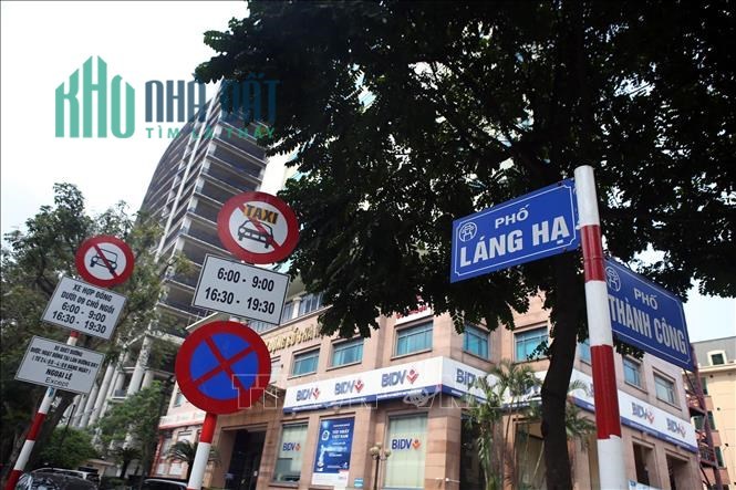Chỉ 10.8 tỷ, mặt phố Láng Hạ, Đống Đa 35m2 x 4.5 tầng, vỉa hè rộng, kinh doanh đỉnh.
