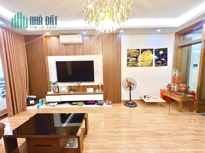 Nguyễn Khánh Toàn, Phân lô, Ô TÔ đỗ, 5 tầng, 45m2, giá chỉ 7 tỷ, 0866585090
