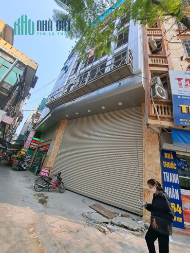 Toà nhà văn phòng mặt phố Hai Bà Trưng,135mx8 tầng,MT 9m, thông sàn