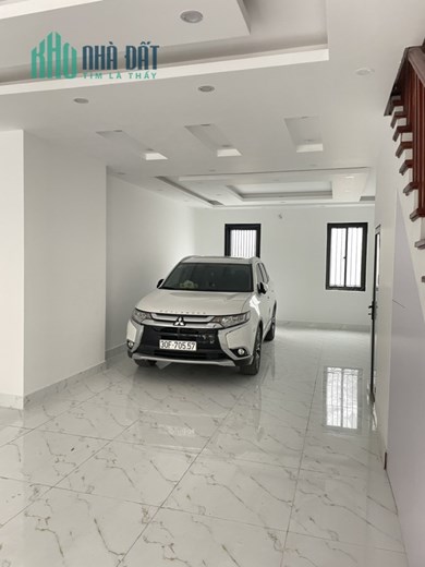 Cần bán Liền Kề LASCATA - Thang máy xịn - 2 mặt thoáng - kinh doanh sầm uất chỉ 13 tỉ