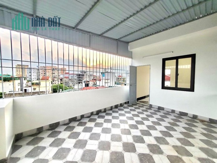 BÁN NHÀ ĐẸP ĐẦY ĐỦ CÔNG NĂNG SÁNG THOÁNG TRƯỚC SAU OTO ĐỖ CỦA 51 M PHỐ THỊNH LIỆT , HOÀNG MAI CHỈ