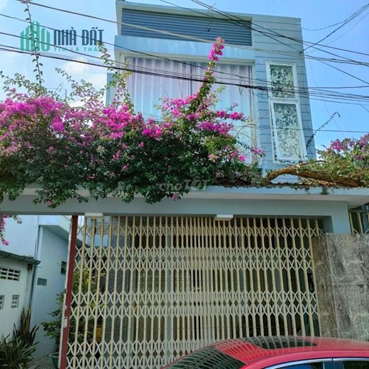 bán LỖ nhà đẹp 950TRIỆU,dọn vào ở ngay,sổ hồng riêng