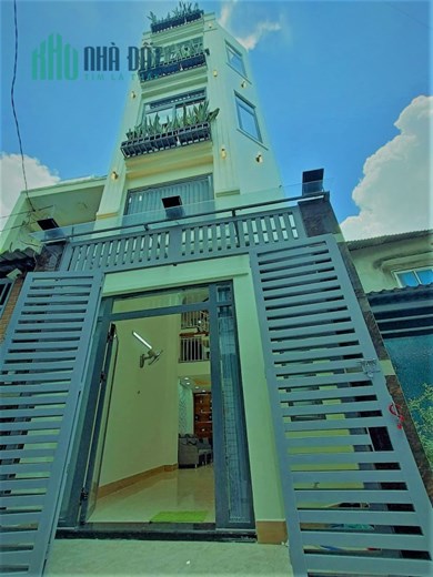 Chính Chủ Bán Nhà Gần 9 Tỷ - 190 m2 - 4 Tầng - CMT8 - Quận 3 - 0902934079