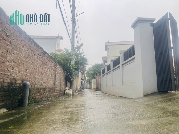 Chủ cần tiền bán nhanh nhà cấp 4 mới xây tại Mạch Lũng Đông Anh HN 
Diện tích 104m2