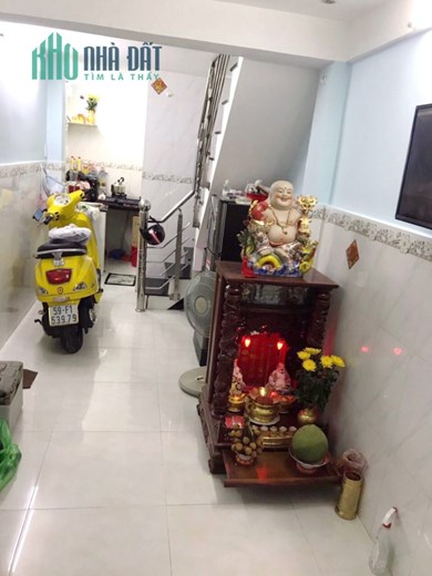 Nhà bán hẻm thông Hưng Phú và Dã Tượng P10Q8 - Giá : 1 Tỷ 980