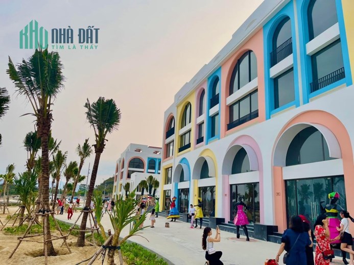 Bán căn shophouse cạnh nhà hát Opera và Melia Hotel tại dự án Vega City Nha Trang, LH 0961030386