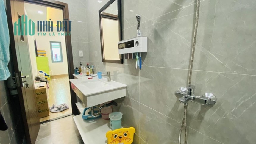 BÁN NHÀ HẺM XE HƠI KHU HIM LAM QUẬN 7 GIÁ RẺ 5.6TY