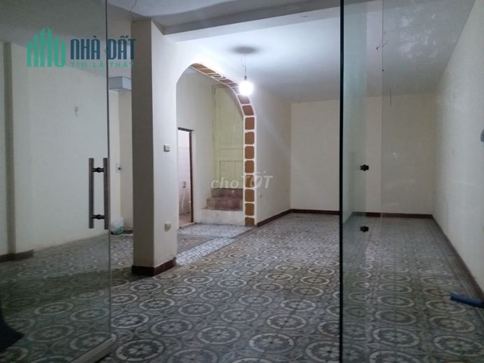 Cho thuê mặt bằng kinh doanh 60m2 phố Thành Công, Ba Đình