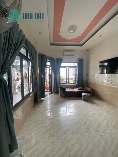 CHO THUÊ NHÀ NGUYÊN CĂN 2 MẶT TIỀN FUll NỘI THẤT PHƯỜNG PHÚ HỮU , TP.THỦ ĐỨC