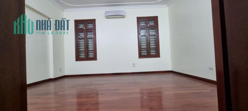 Bán nhà Đẹp Hoàng Cầu, 5 Tầng, 53m2, 5PN, Đống Đa, 8,3 tỷ