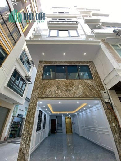 Bán nhà phân lô phố Nguyễn Khang,Trung Hòa 60 m2 x 7 t mặt 4 m lô góc giá 14 tỷ
