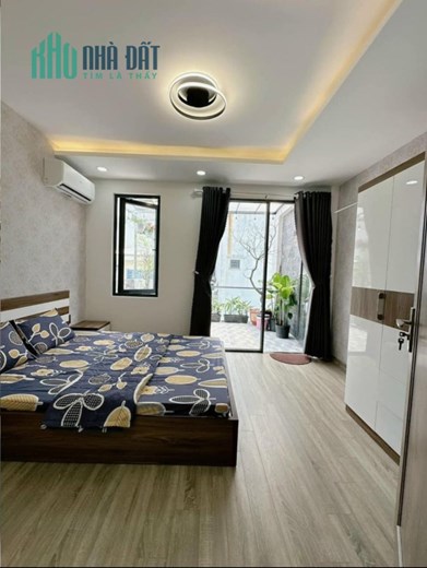 Nhà 3 tầng 2,x tỷ gần mặt tiền Hà Huy Tập