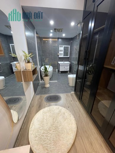 CẦN BÁN GẤP NHÀ PHỐ NHÂN HÒA 42M2, 4.5 TỶ, NGÕ RỘNG, GẦN Ô TÔ, NHỈNH 5 TỶ, 0382328365.