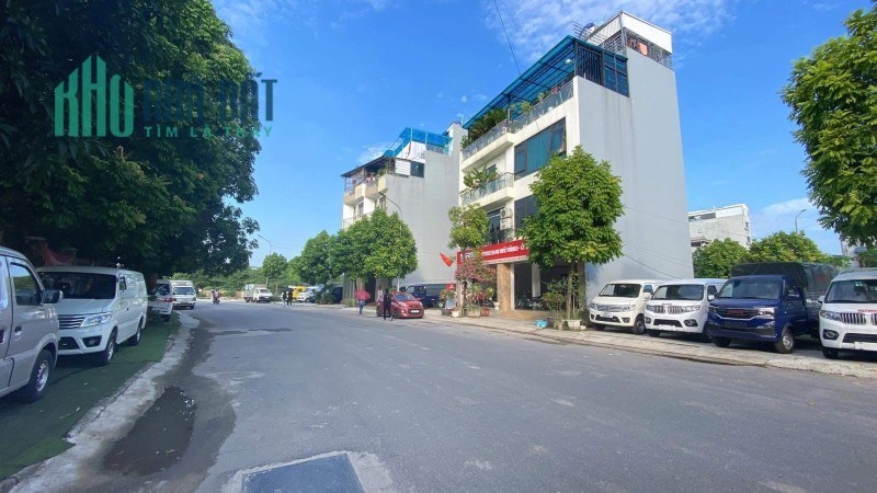 BÁN ĐẤT ĐẤU GIÁ TRỊNH VĂN BÔ, PHÂN LÔ, OTO TRÁNH. 120M2X12 TỶ. 0979400492