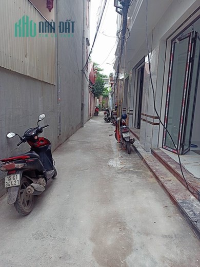 Bán nhà xây mới tinh ngõ cực nông Phố Lực Hành,diện tích  47m x 4 tầng GIÁ 3.25 tỉ