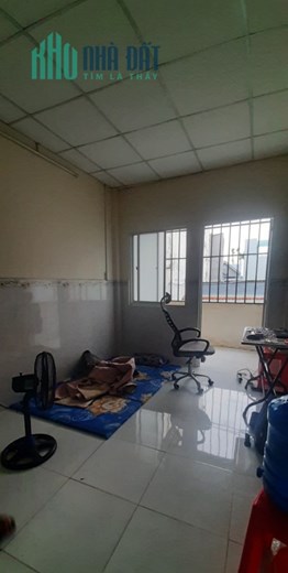 CHÍNH CHỦ Cần Bán Gấp Căn Nhà  Vị Trí Tại Đường số 102