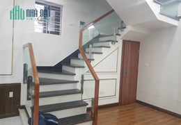 Bán nhà xây mới tinh ngõ 229 Hàng Kênh thông Lạch Tray, 43m x 4 tầng GIÁ 2.8 tỉ cực đẹp