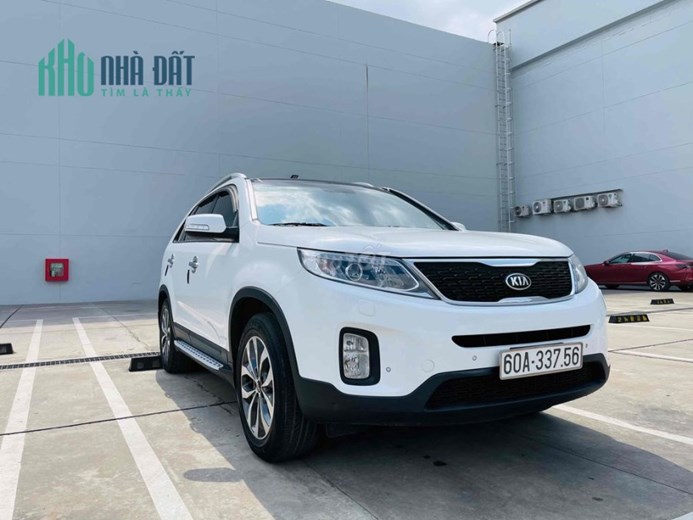 Bán nhanh Kia Sorento GATH 2016 máy xăng 2 ghế điện