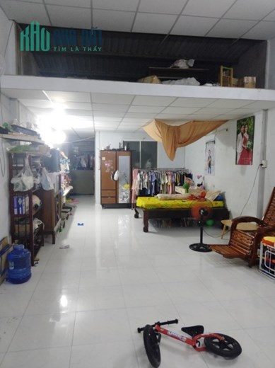 Nhà đường Phan Văn Hớn, Quận12, 68m2, giá 2 tỷ 5 TL.