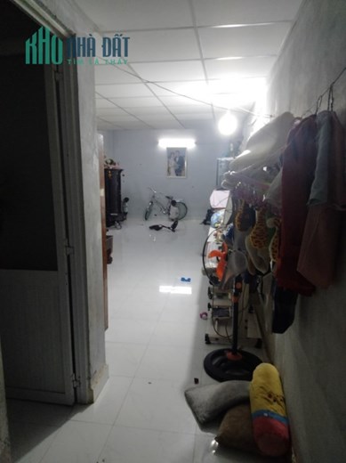Nhà đường Phan Văn Hớn, Quận12, 68m2, giá 2 tỷ 5 TL.