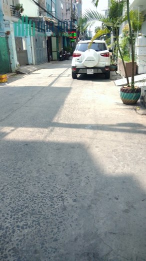 BÁN NHÀ HXH THÔNG- CỐNG LỞ- TÂN BÌNH- 80M2- NHÀ 3 TẦNG- XE HƠI NGỦ TRONG NHÀ- CHỦ NHÀ KẸT TIỀN GIẢM