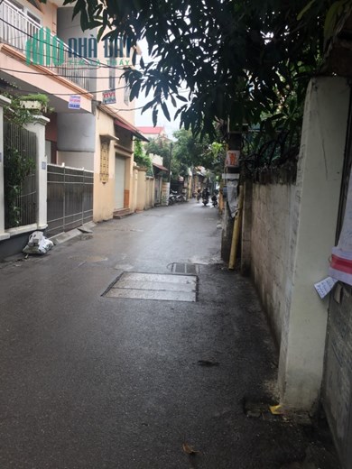 Bán đất ngõ 180 Tây Mỗ .DT 38m2 ,MT 4.3m giá 2.1 tỷ. SDCC.