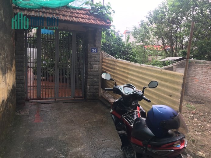 Bán đất ngõ 180 Tây Mỗ .DT 38m2 ,MT 4.3m giá 2.1 tỷ. SDCC.