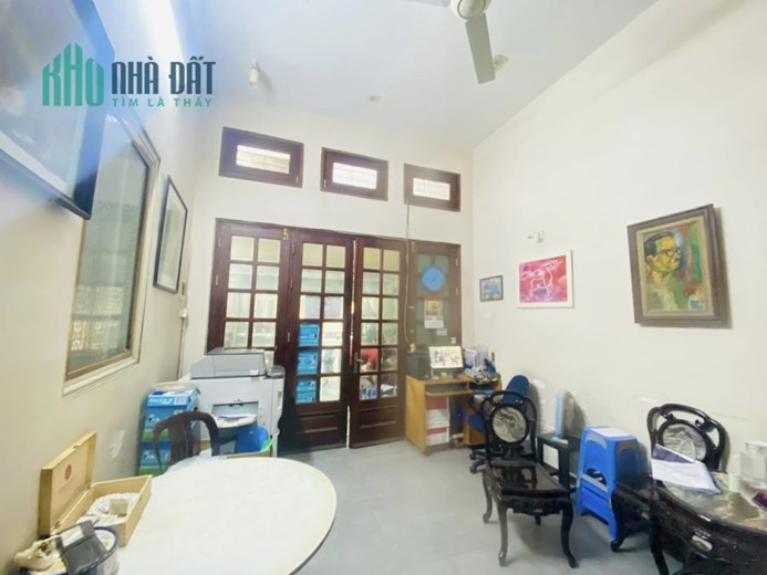 Bán nhà mặt phố Đoàn Thị Điểm, Đống Đa, kinh doanh, lô góc, 65m, 2 tầng, mt 4.5m, 20.8 tỷ